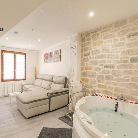 La Suite Neuvilloise Neuville-sur-Saône Exteriör bild