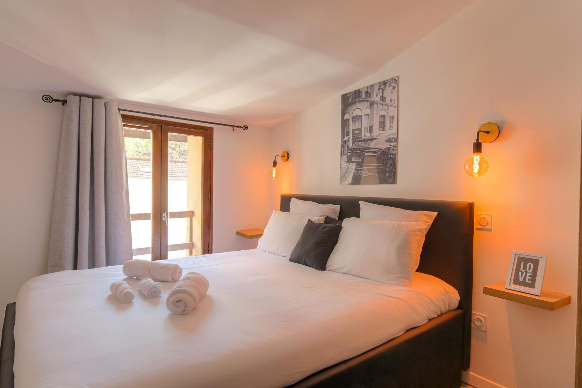 La Suite Neuvilloise Neuville-sur-Saône Exteriör bild
